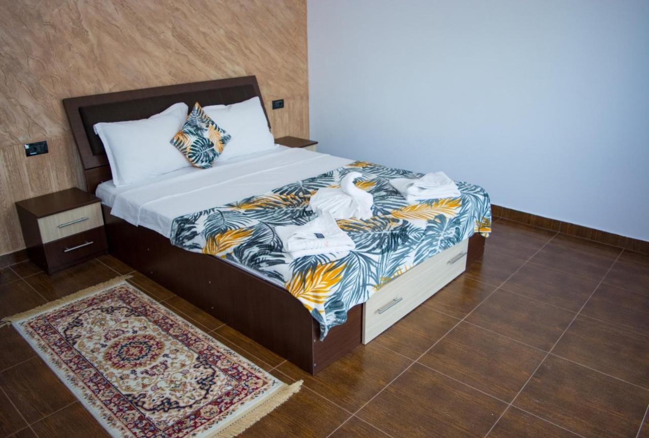 Casa Erk Bed & Breakfast Călimăneşti Bagian luar foto