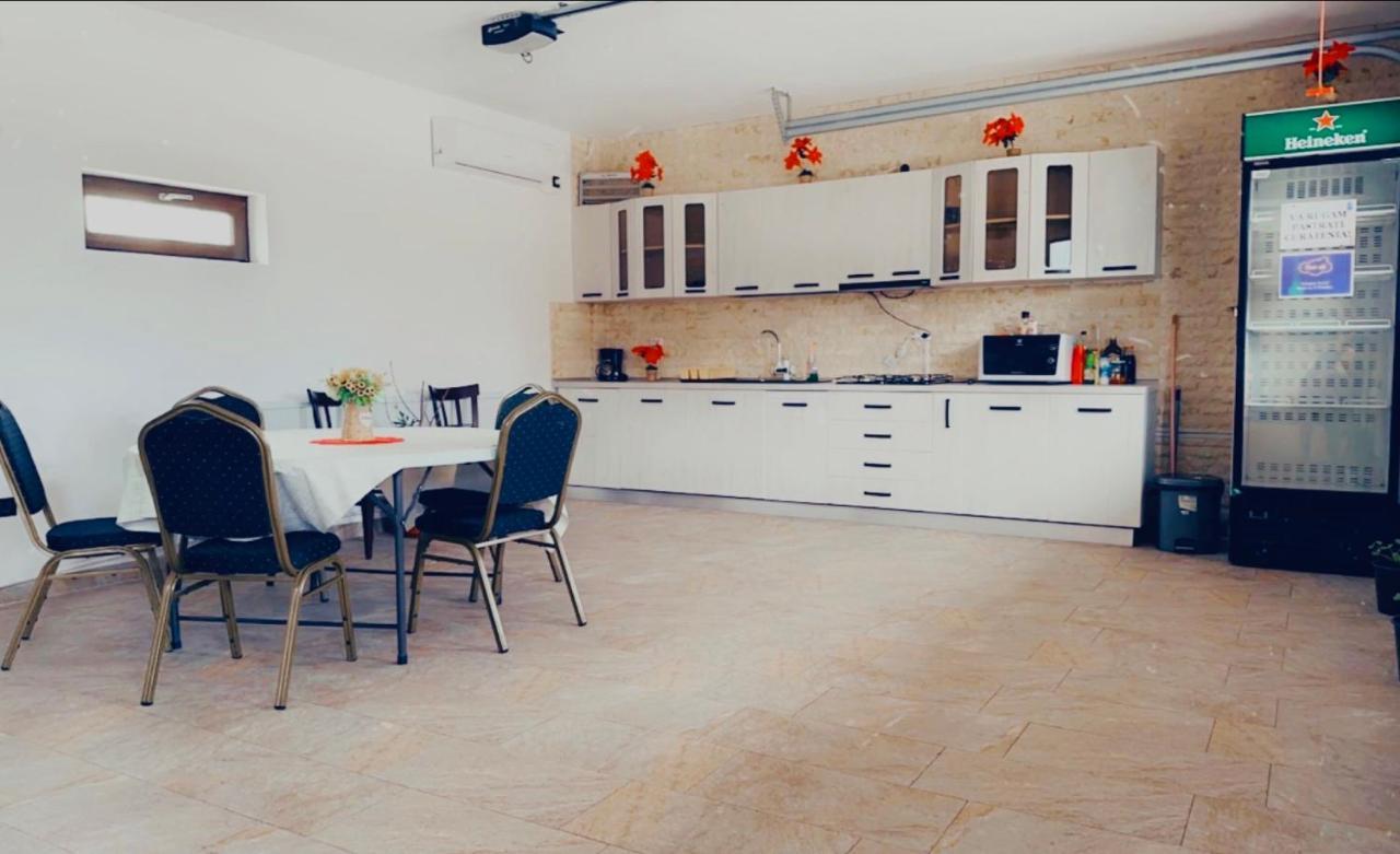Casa Erk Bed & Breakfast Călimăneşti Bagian luar foto