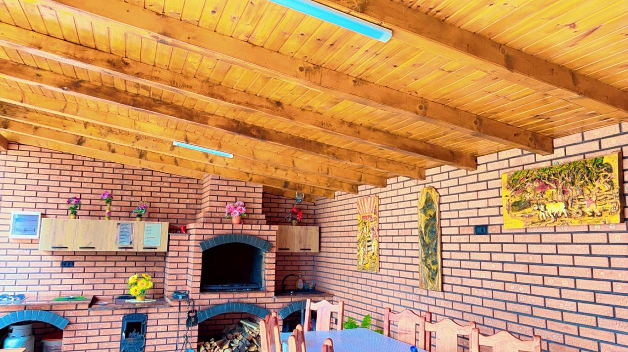 Casa Erk Bed & Breakfast Călimăneşti Bagian luar foto